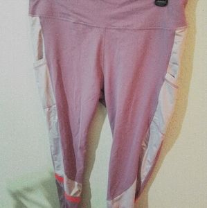 Purple Fabletics Leggings